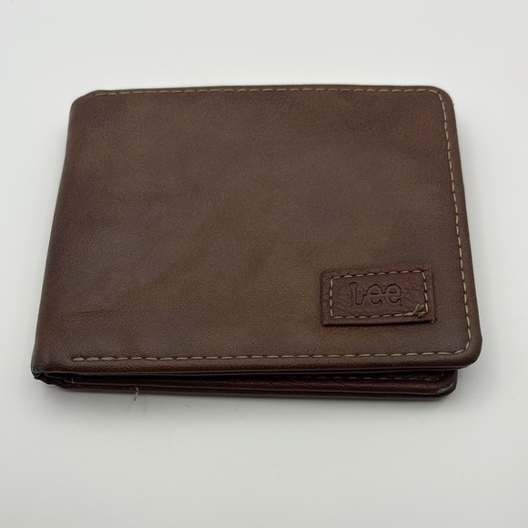 Lee Brown Leather Wallet - Picture 1 of 7